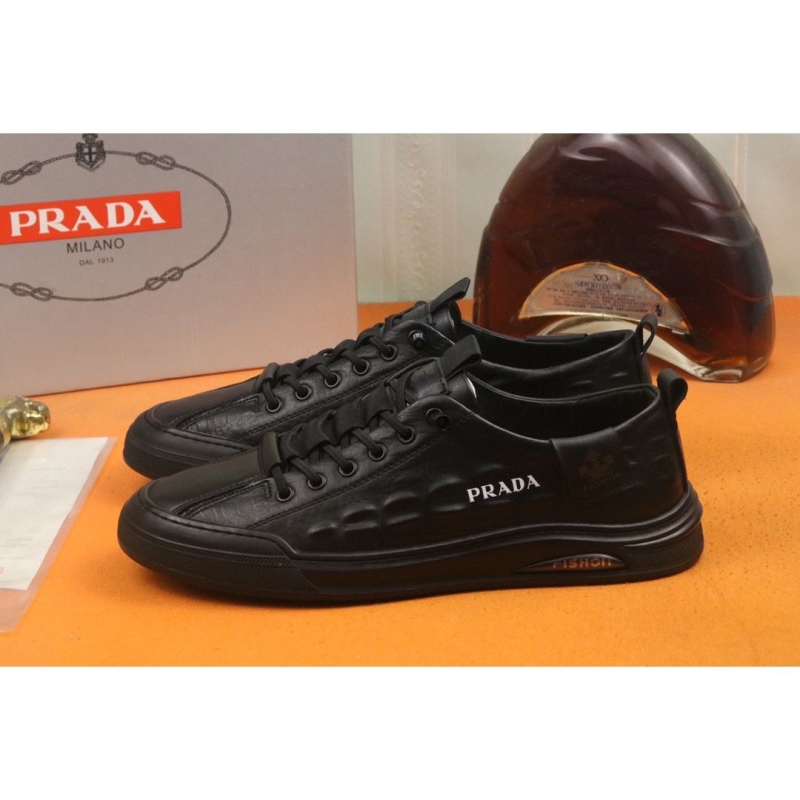 Pra*a casual shoes